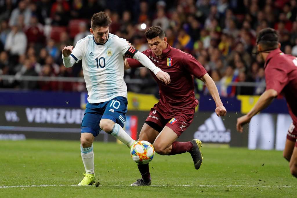 El jugador argentino tuvo que abandonar la concentración con su selección tras una lesión y no jugará ante Marruecos.