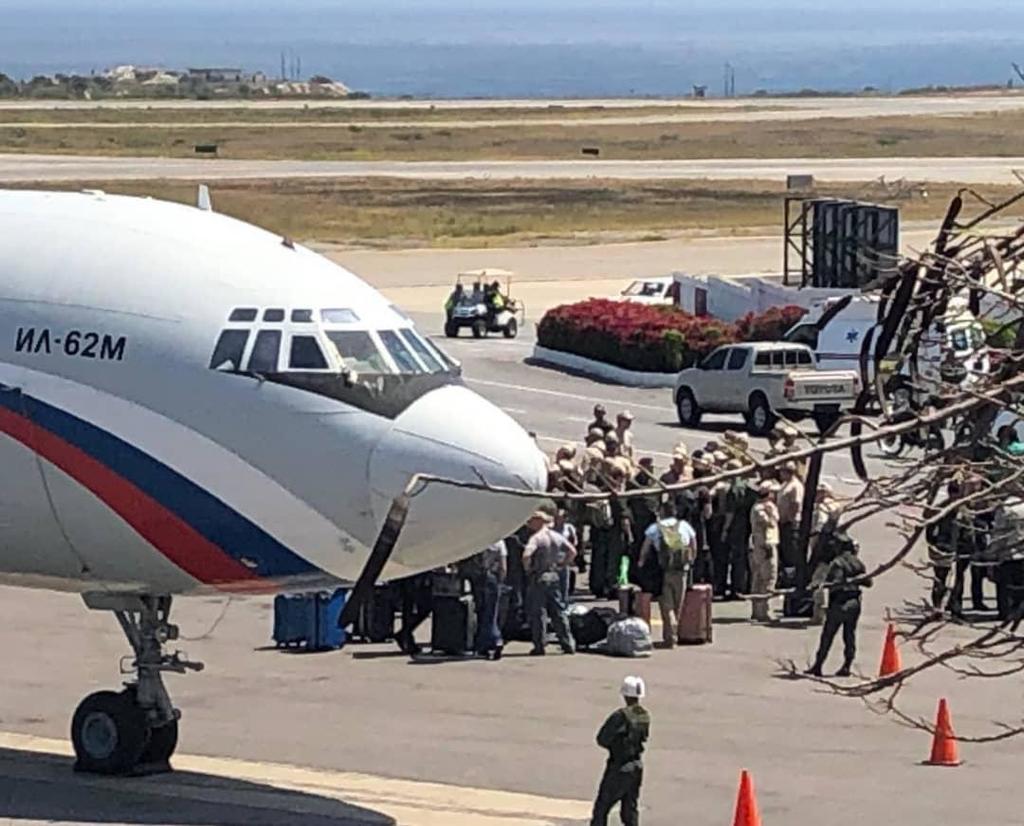 Este fin de semana dos aviones militares rusos aterrizaron en el aeropuerto de Maiquetía. (TWITTER)
