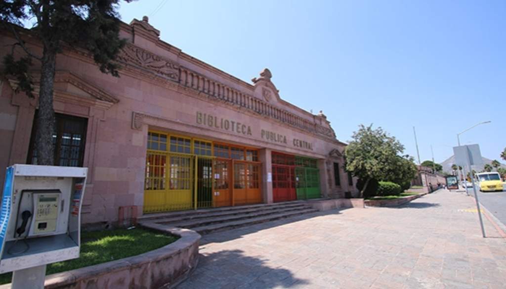 Las oficinas administrativas de la Biblioteca Central del Estado funcionan en la comunidad de “Los Silleres”. (ESPECIAL)
