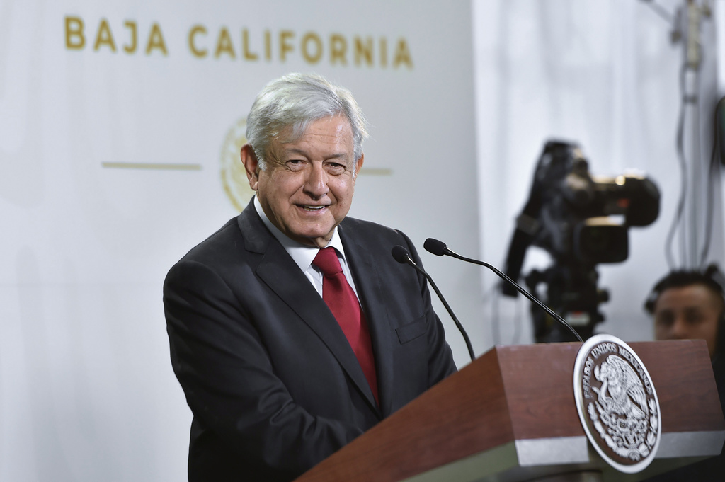 AMLO señaló que analizarán la respuesta del Vaticano. (EL UNIVERSAL)