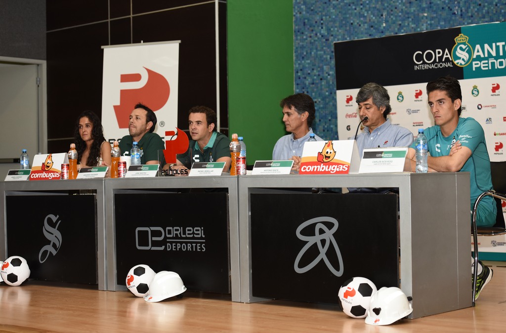 En el Auditorio Orlegi del Territorio Santos Modelo se llevó a cabo la presentación oficial del exitoso torneo.