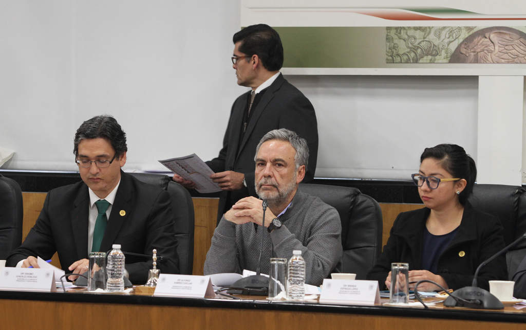 El legislador de Morena recordó que a finales de 2018 'el gobierno federal tuvo que apoyar a los estados incluso con el pago de nóminas y aguinaldos' al adelantarles dinero del presupuesto de este año. (ARCHIVO)