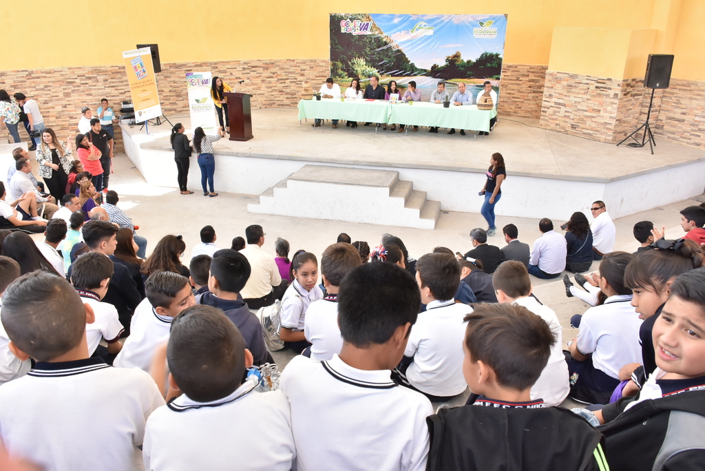 Alumnos del Colegio San Benito, de Gómez Palacio, asistirán al campeonato internacional First® Lego® en California. (EL SIGLO DE TORREÓN)