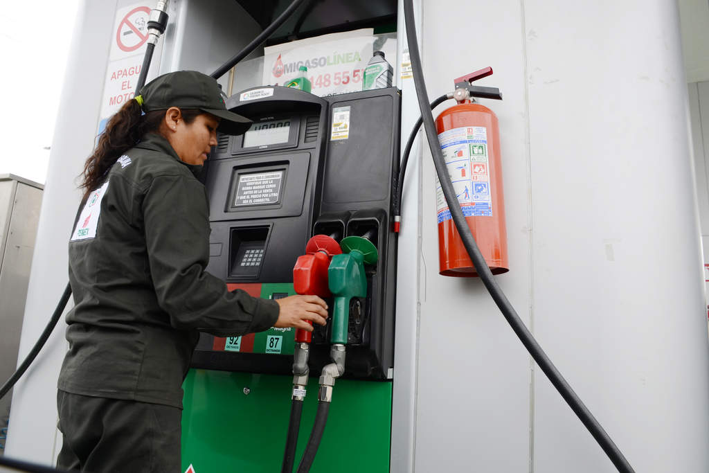 Hacienda informa el nuevo monto de estímulo fiscal para las gasolinas. (ARCHIVO) 
