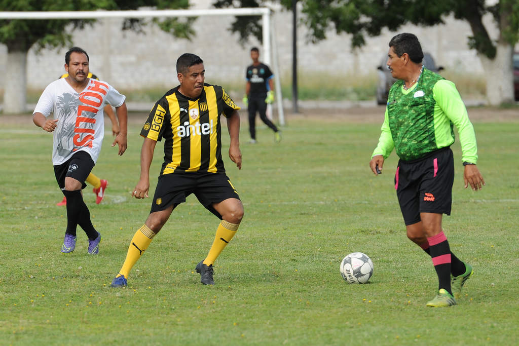 El próximo domingo se desarrollarán partidos de la Liga Premier de Fútbol de San Isidro. (EL SIGLO DE TORREÓN)