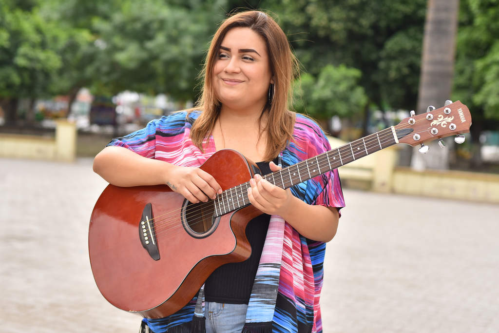 Luego de que su talento destacara en La Voz Azteca, la lagunera Valeria Cárdenas asegura que vive un gran momento. (EL SIGLO DE TORREÓN/ERNESTO RAMÍREZ)