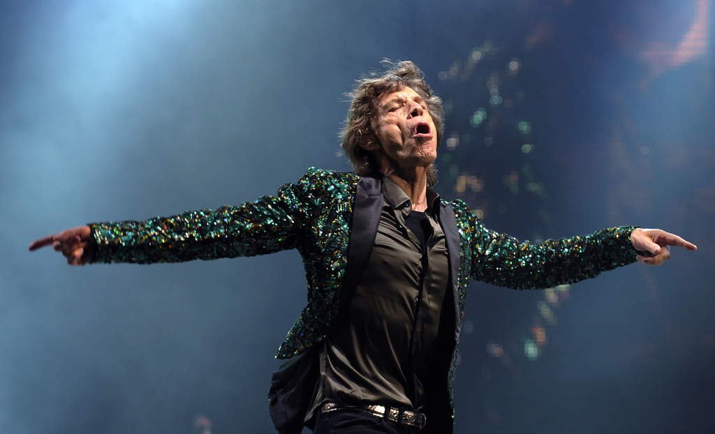Jagger lamentó en Twitter su indisposición y dijo a sus seguidores: 'Odio decepcionarlos de esta manera'. (ARCHIVO)