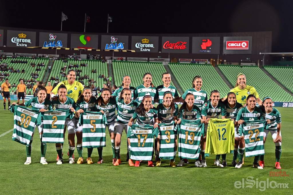La unidad de las jugadoras del Santos Laguna Femenil ha sido notoria en cada uno de los partidos del campeonato. (Jorge Martínez)