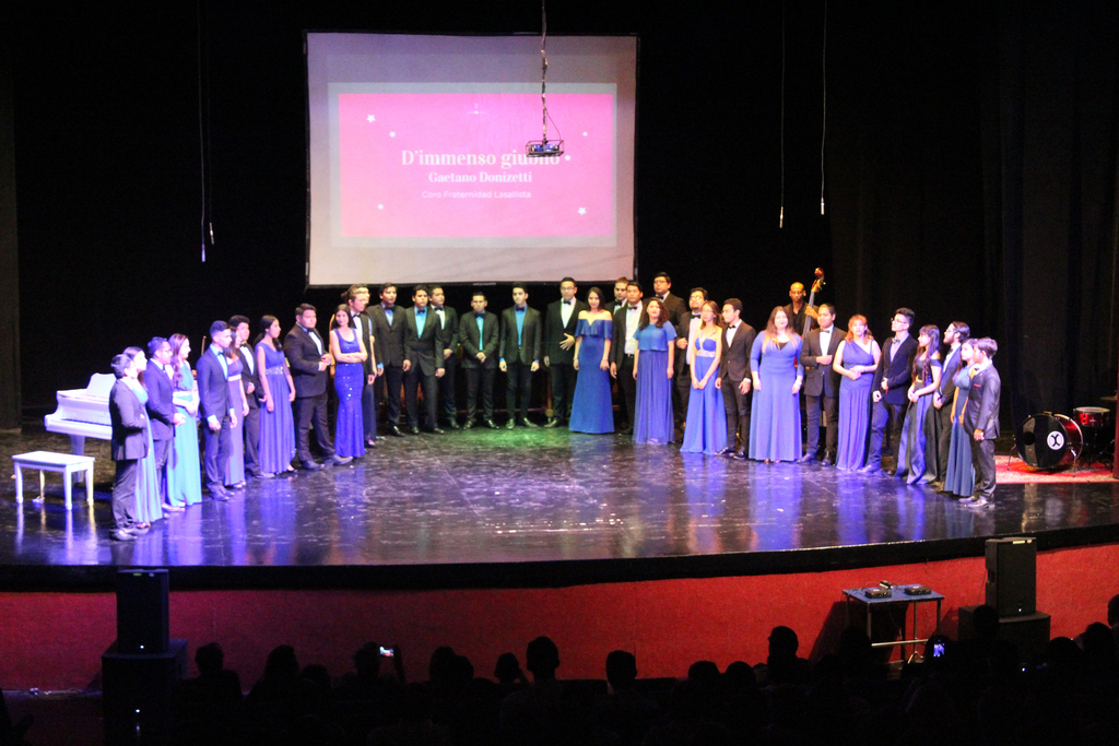 Se llevó a cabo el concierto de profesores y maestros de licenciatura en Música de la ULSA, organizado por Cultura Municipal.