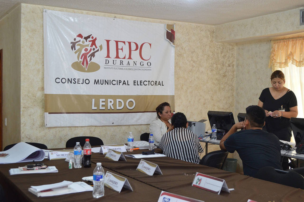 El PAN define a sus candidatos para La Laguna (aun no se registran) mientras que en Lerdo se registra el primer independiente.