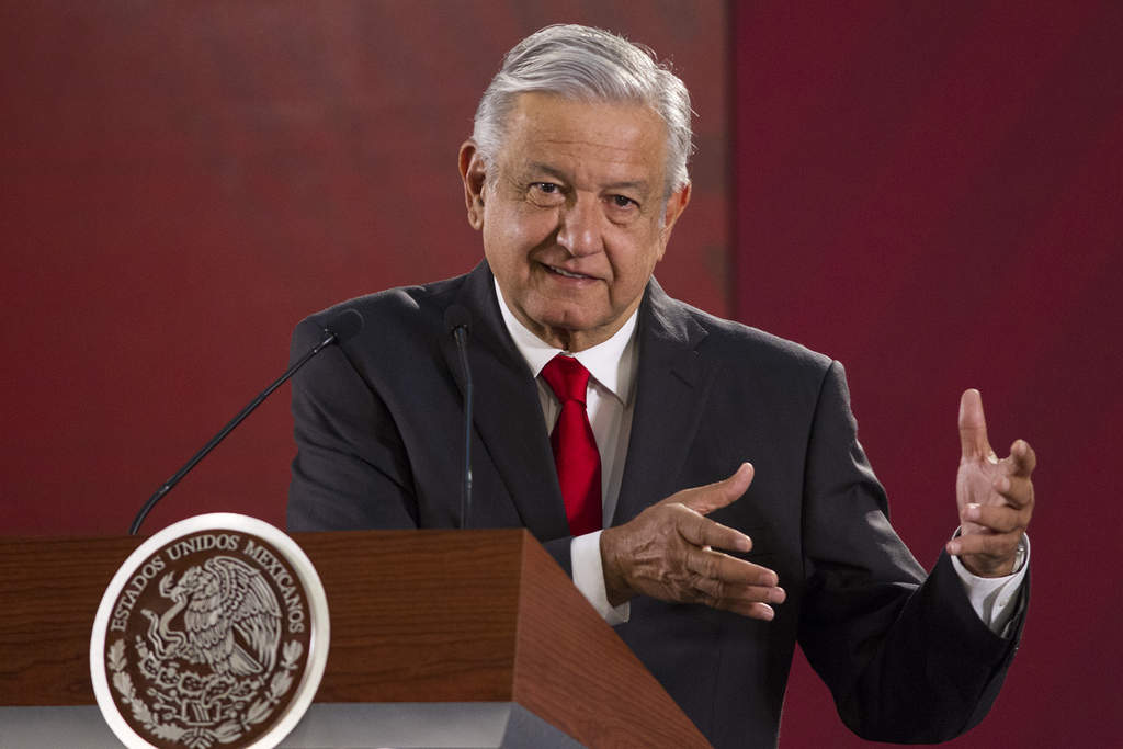 El presidente Andrés Manuel López Obrador aseguró que la resistencia de la oposición en el Senado para aprobar sus propuestas a la Comisión Reguladora de Energía (CRE), es porque los candidatos ya no son 'achichincles' del gobierno. (NOTIMEX)