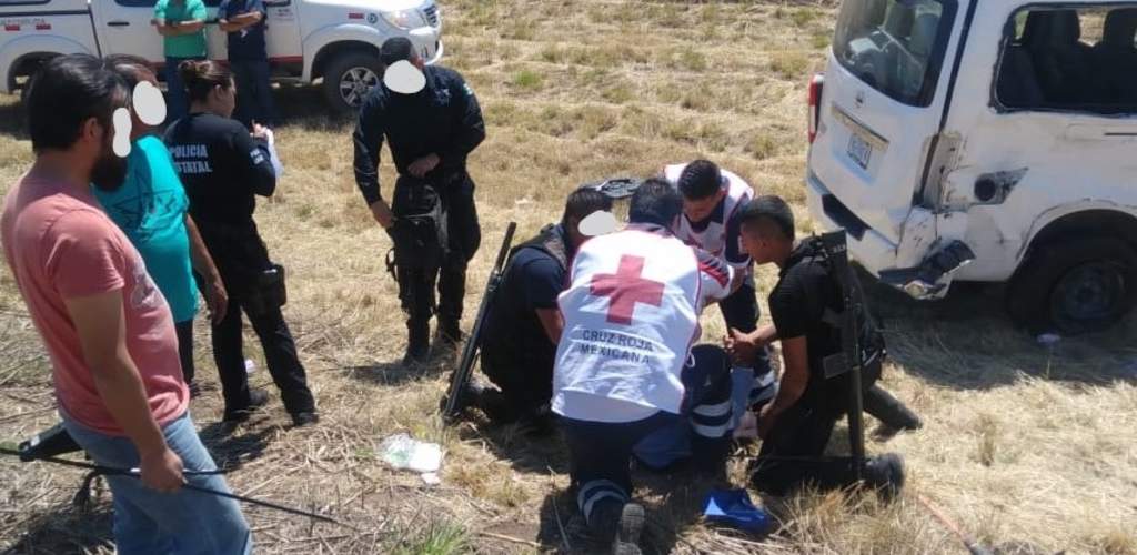 Una mujer perdió la vida en la volcadura sobre la autopista Gómez Palacio-Durango. (EL SIGLO DE TORREÓN) 