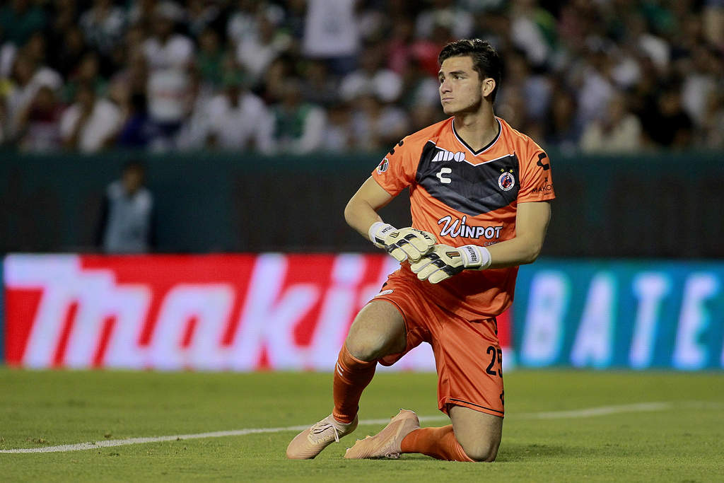 Los 'escualos' ataron a uno de sus jugadores más destacados en lo que va del Clausura 2019 de la Liga MX, en el cual se vieron condenados al descenso. (Jam Media)