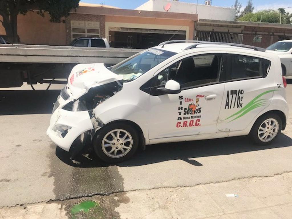 Aparatoso accidente deja dos mujeres lesionadas en Gómez Palacio