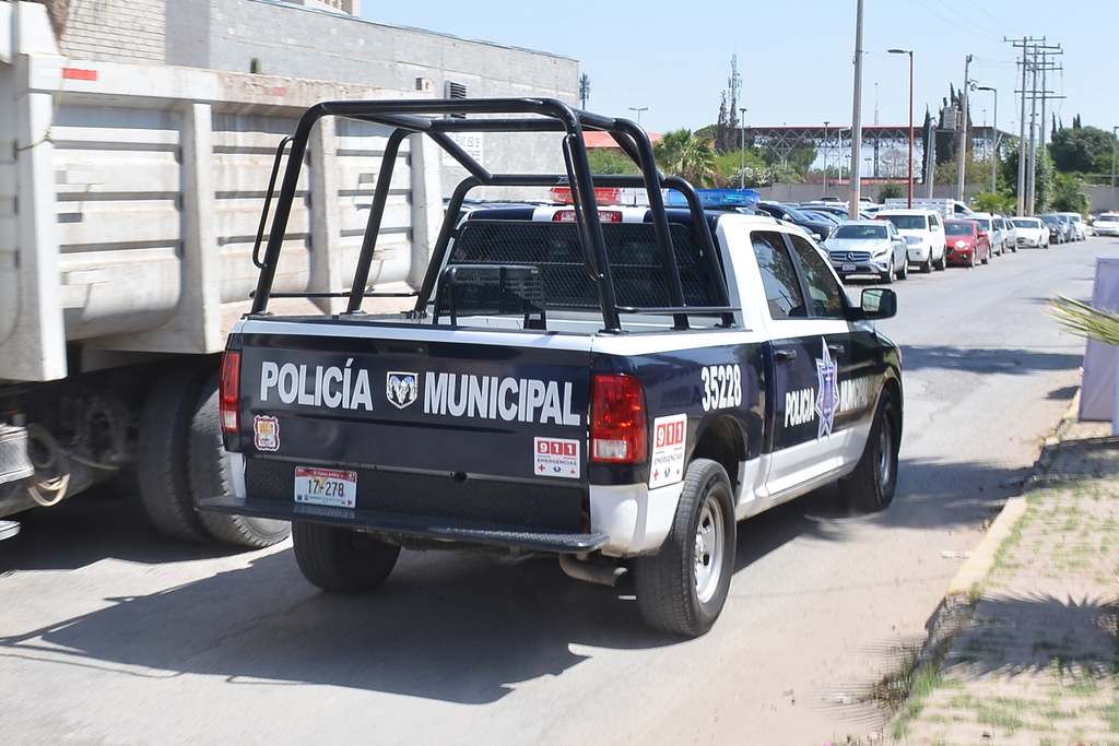 Reportan el robo de tres camiones en Torreón