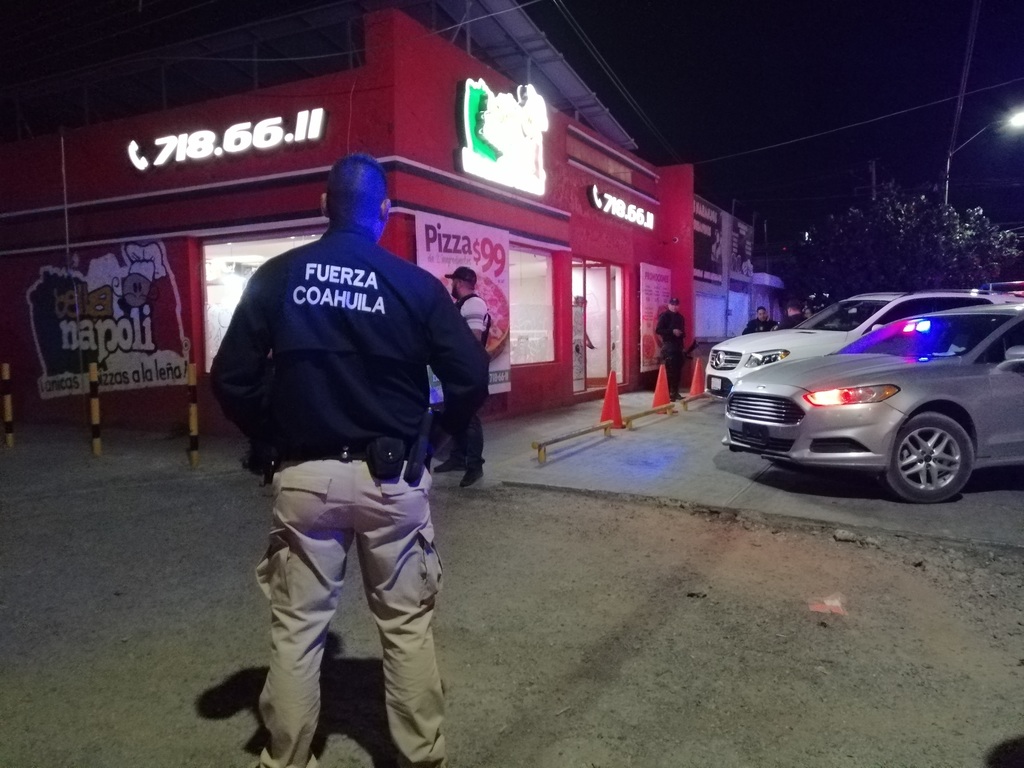 De dos disparos en el pecho matan a empresario dentro de su restaurante, no reportaron detenidos.