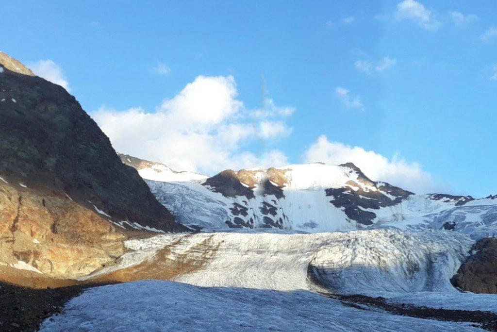 El informe proporciona las estimaciones más actualizadas y detalladas acerca del futuro de todos los glaciares en los Alpes. (ARCHIVO)