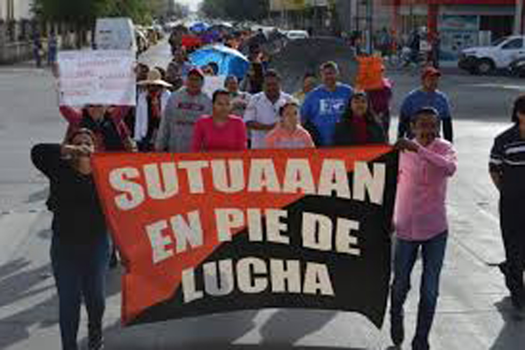 Marcharán este viernes trabajadores de la Narro en la zona Centro de Torreón. (ROBERTO ITURRIAGA)