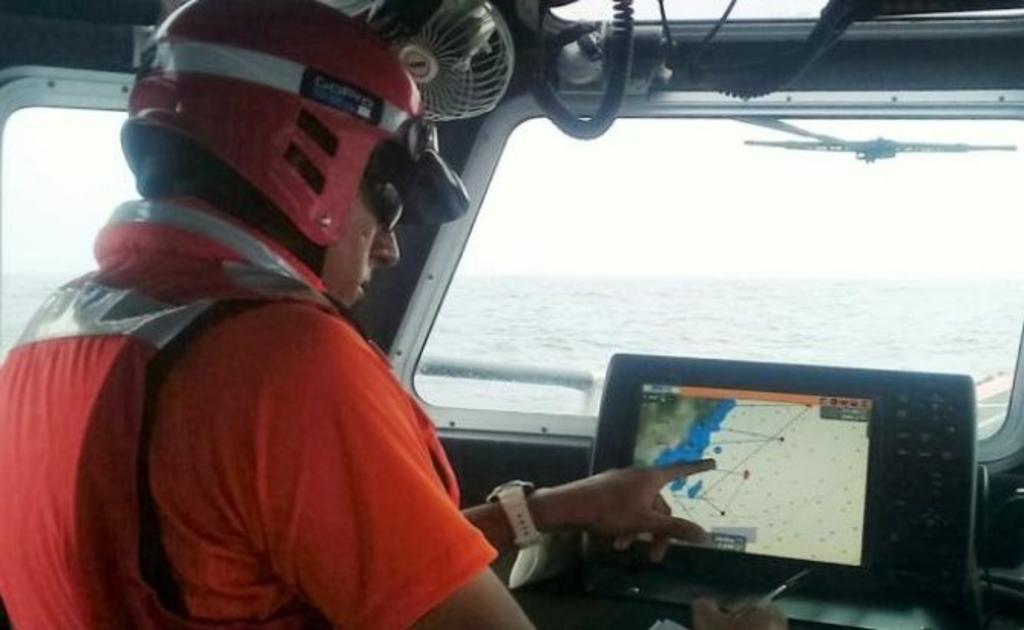Aeronaves de la guardia, con asistencia de la marina mexicana, están ayudando en la búsqueda. (EL UNIVERSAL)