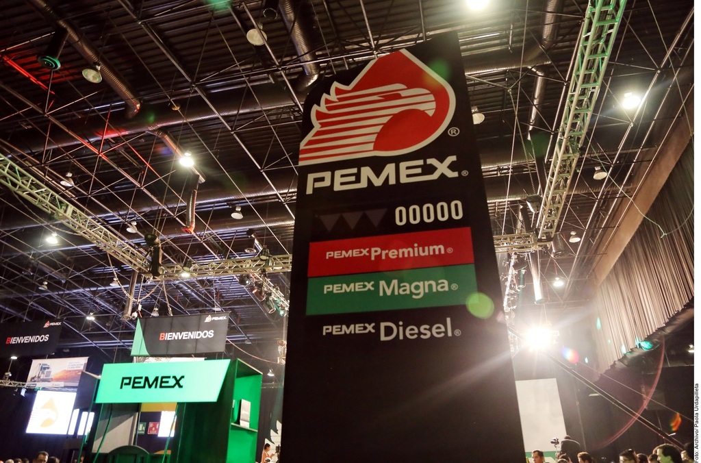 Pemex promueve amparo para no bajar precios