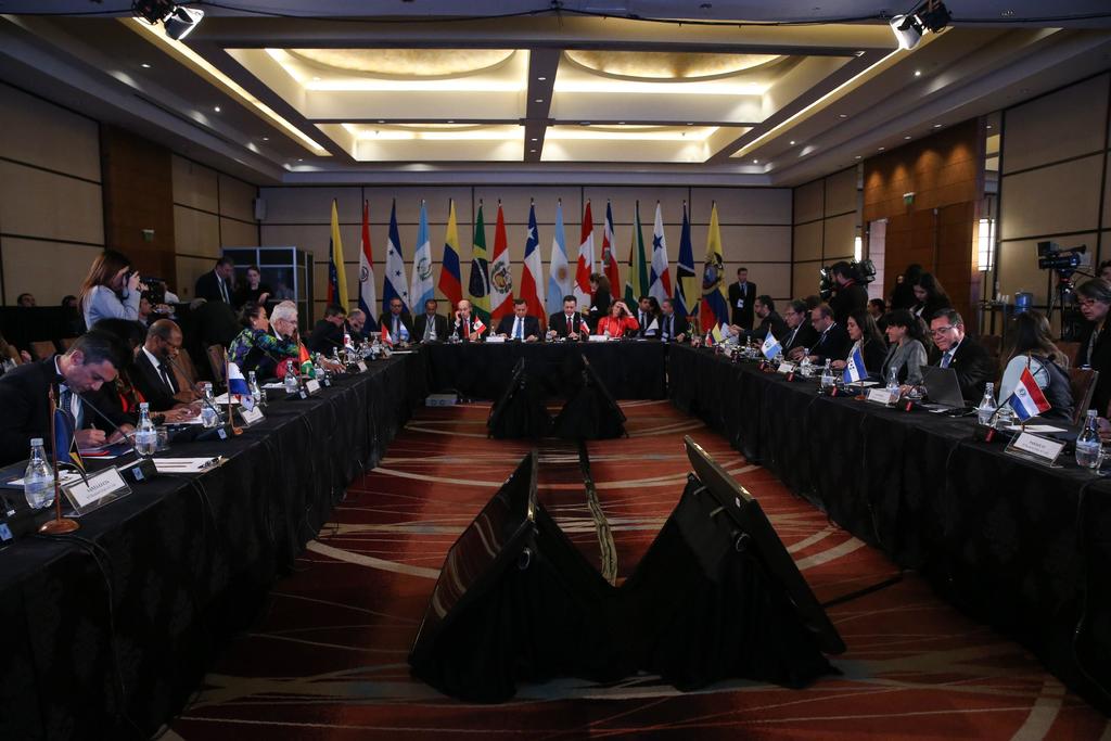 La XII Cumbre de Cancilleres del Grupo de Lima buscó ayer medidas concretas para una salida democrática a la crisis venezolana. (EFE)