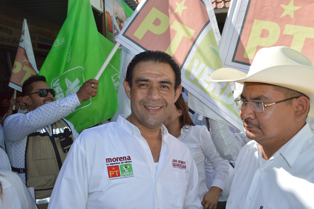 Arrancó campaña el hoy candidato de Morena, PVEM y PT, Juan Argumedo Gaytán, a la alcaldía. (EL SIGLO DE TORREÓN)