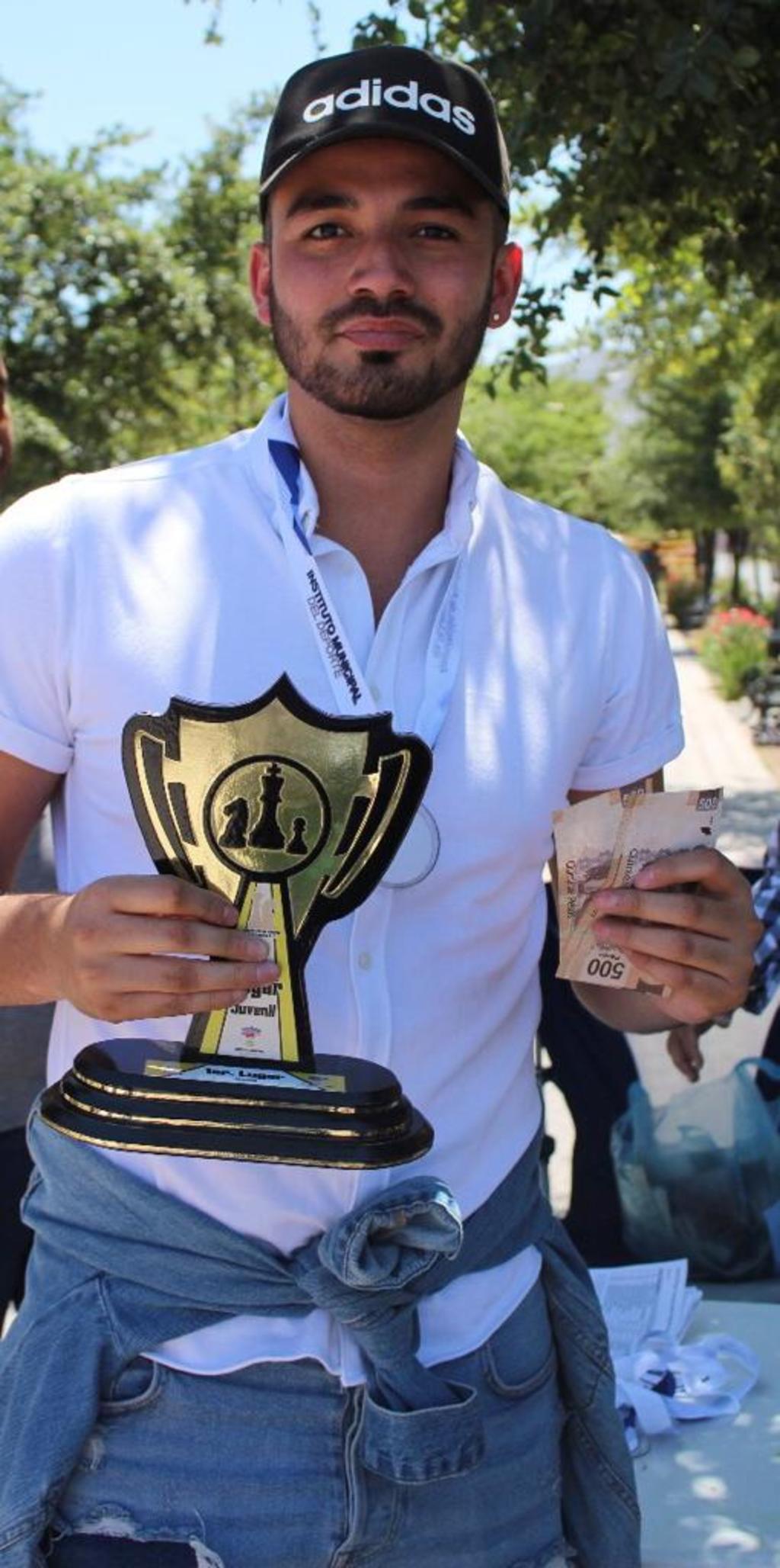 Carlos Marín fue el campeón de la fuerte categoría Abierta.