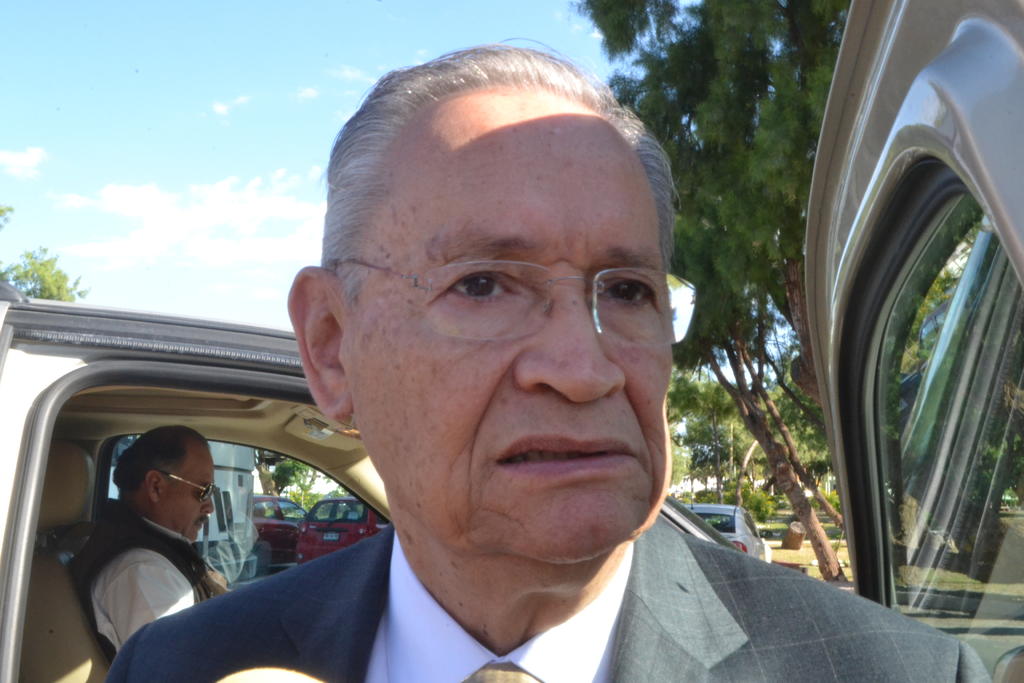 Higinio González Calderón, secretario de Educación del estado, destacó el interés del gobernador Miguel Riquelme Solís de enriquecer el proceso para que más estudiantes se sumen al Modelo Dual. (ARCHIVO)