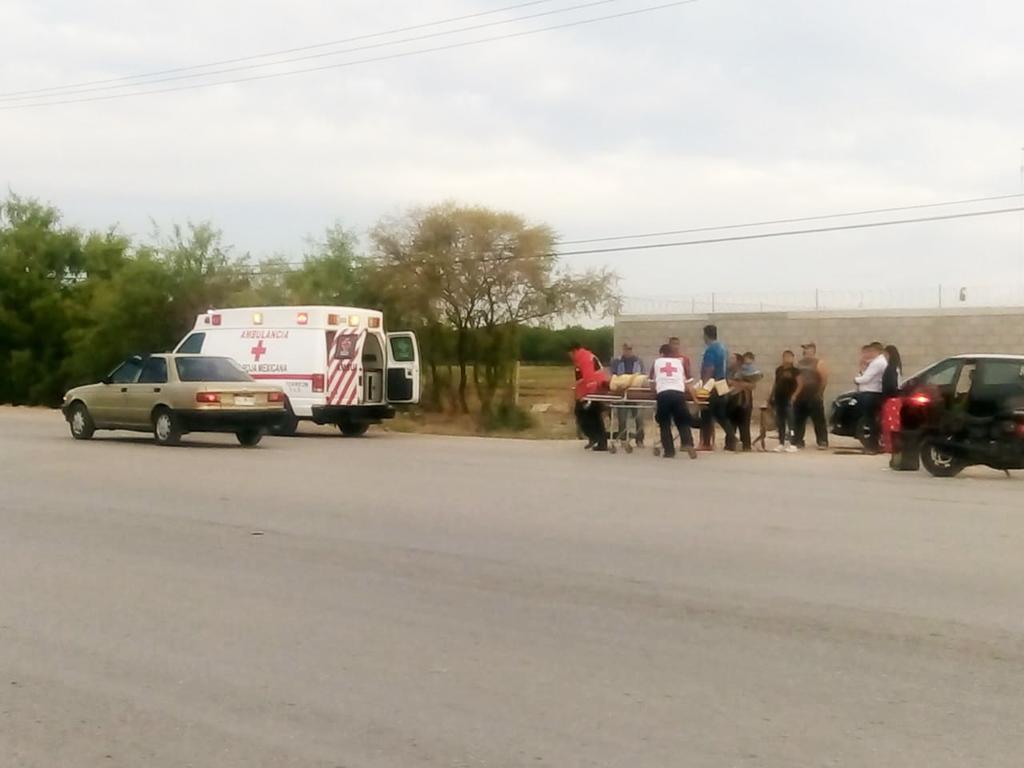 Mujer embarazada resulta lesionada en accidente en Torreón