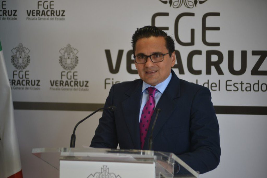 El fiscal General del Estado, Jorge Winckler Ortiz, explicó que las primeras indagatorias señalan que el ataque podría haber estado dirigido contra Julio César González Reyna 'La Becky'.