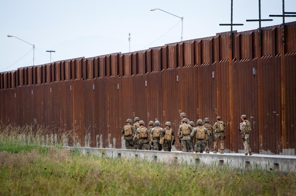Esta mañana el presidente Donald Trump tuiteó sobre el incidente entre soldados en la frontera con México. (ARCHIVO) 