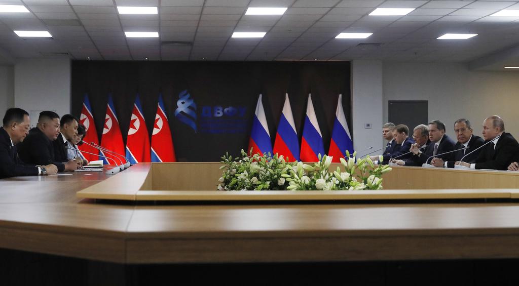 Durante su visita de tres días a Vladivostok, el mandatario norcoreano celebró su primera reunión con Vladímir Putin. (EFE)