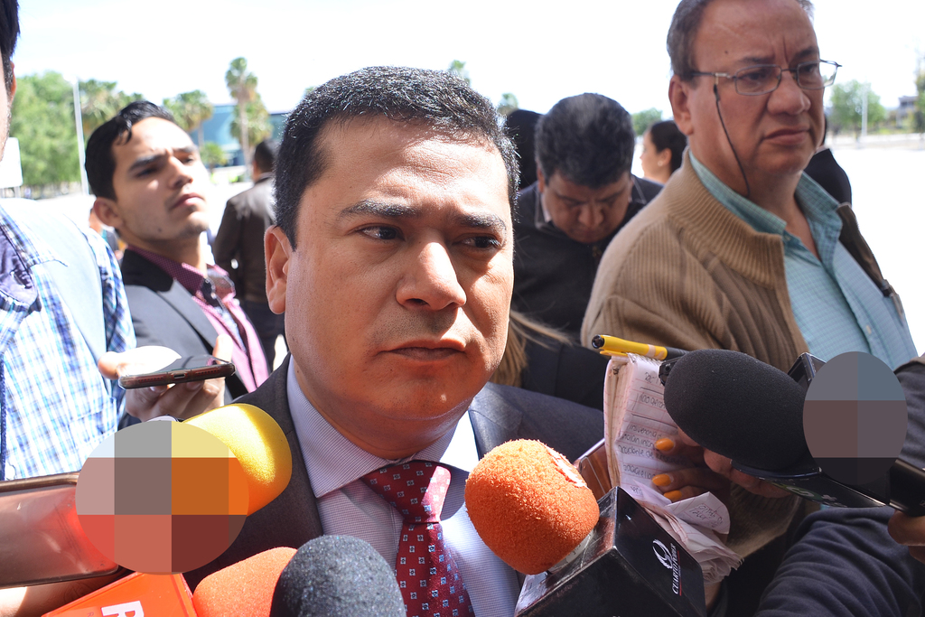 Delegado del Gobierno federal en Coahuila negó que dejará el cargo, tratan de contrapuntear, dice. (EL SIGLO DE TORREÓN)