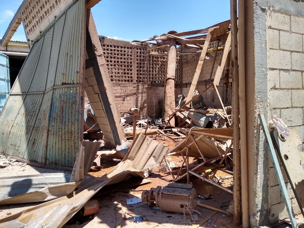 La explosión se registró en una empresa de la industria textil que se encuentra ubicada sobre la avenida Séptima de la colonia Eduardo Guerra de la ciudad de Torreón. (EL SIGLO DE TORREÓN) 