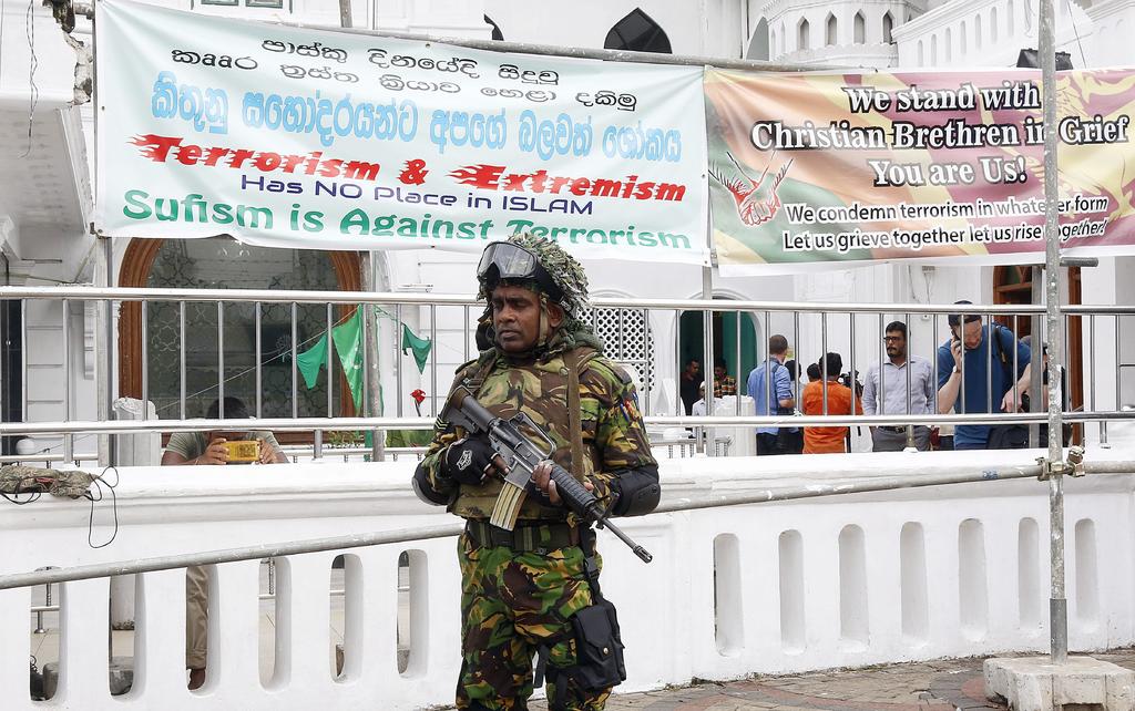Las autoridades militares en Sri Lanka aún tiene vigilada la zona ante la posibilidad de otro ataque. (EFE)
