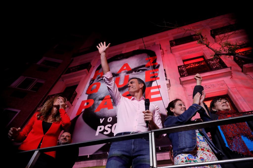 La participación fue del 75,78 %, una de las más importantes desde el retorno de la democracia en España con las elecciones de 1977.
