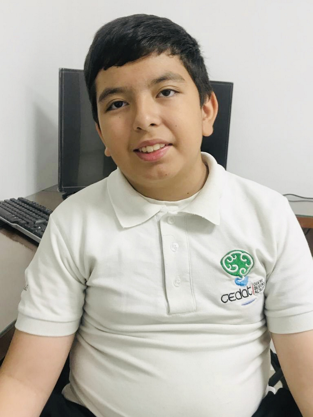 Diego cuenta con tan sólo 12 años de edad y cuenta con un IQ superior a 130. (ARCHIVO)