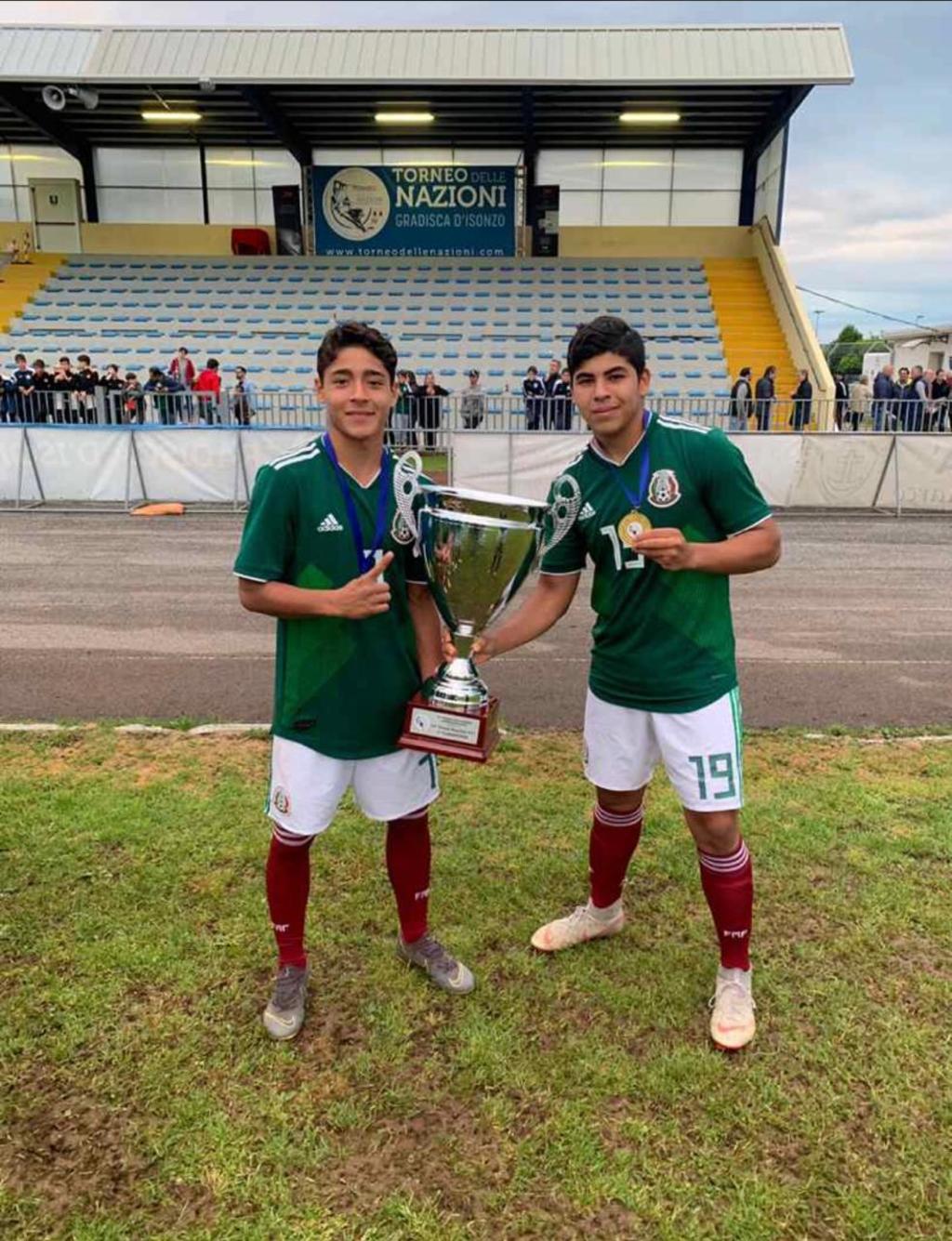 La selección mexicana de futbol sub 15 conquistó el título del Torneo Delle Nazioni Gradisca D’ Isonzo al imponerse por marcador de 2-1 a Japón en la final de este certamen. (ESPECIAL)