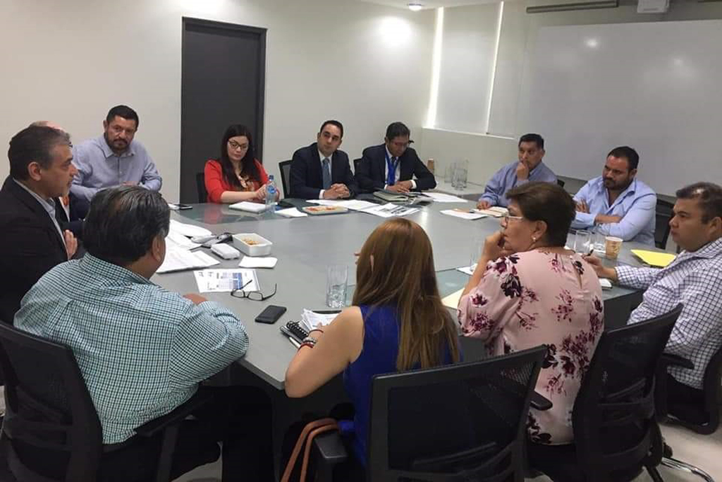 Comisión Federal de Electricidad suspende temporalmente los cortes de energía eléctrica a los Simas de Matamoros y Madero, tras reunión con alcaldes. (EL SIGLO DE TORREÓN)