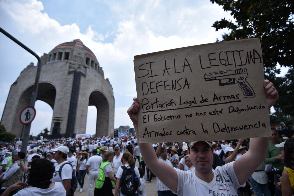 Ciudad de México y otras urbes fueron sede de las marchas, convocadas a través de redes sociales. 