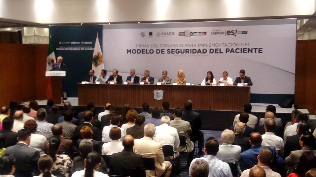 Firman convenio del Modelo de Seguridad del Paciente en Torreón