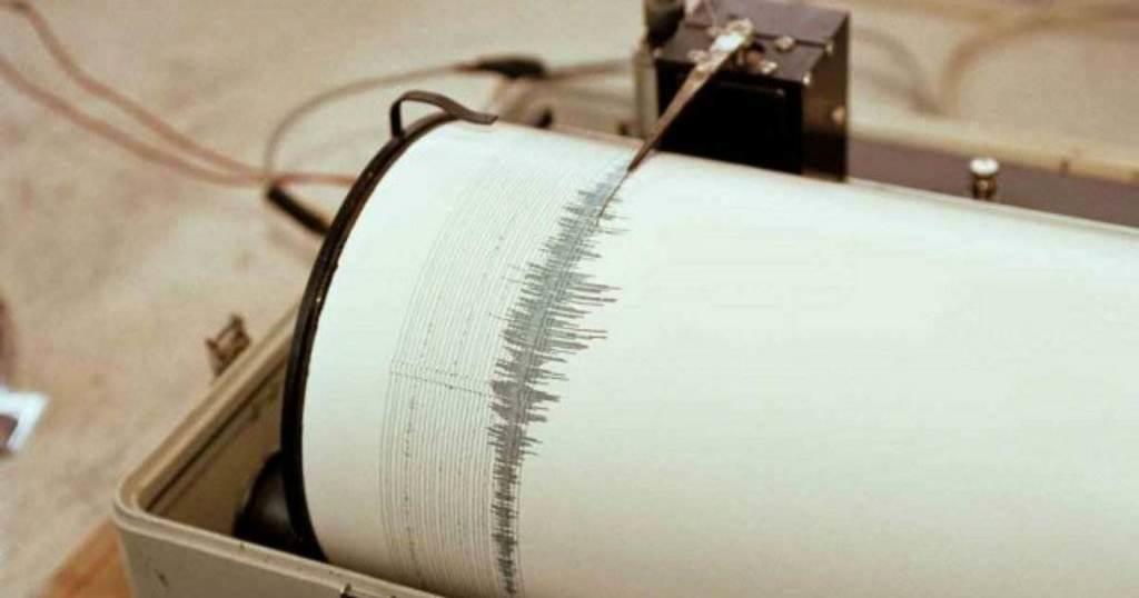 El movimiento telúrico de magnitud 7.2 no generó una amenaza
de tsunami tanto en la isla como en Hawái y Australia. (ARCHIVO)