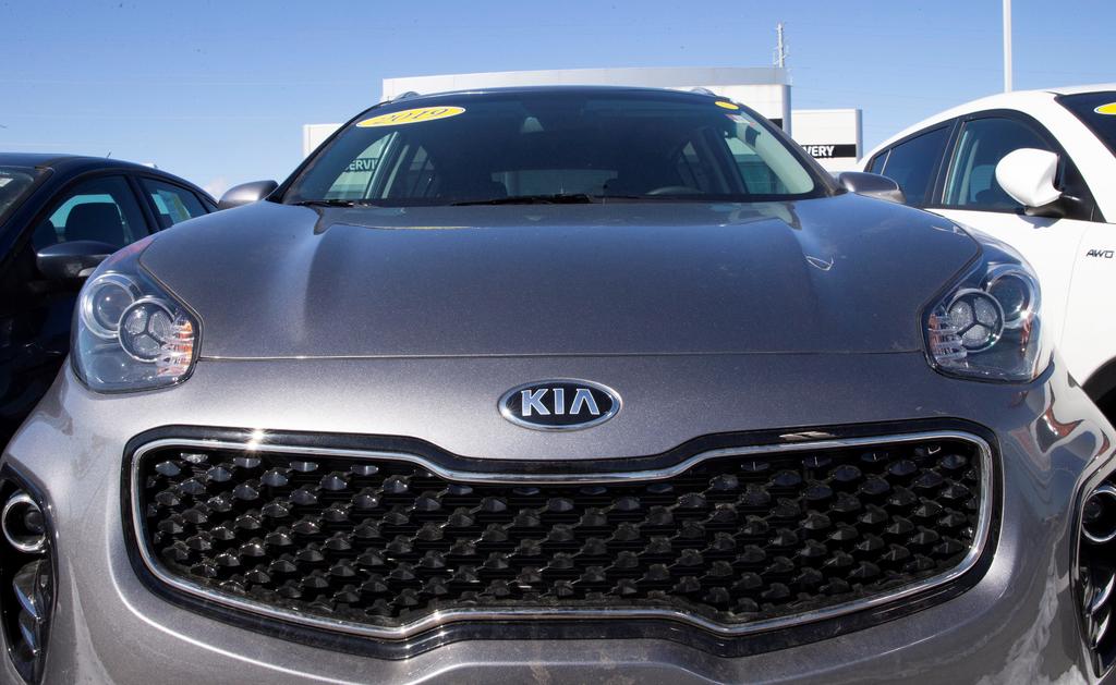 A sólo cuatro años de su llegada al mercado nacional, la automotriz coreana Kia se colocó en el cuarto lugar de ventas durante el pasado mes de abril, gracias a los resultados de los dos modelos fabricados en México. (ARCHIVO)