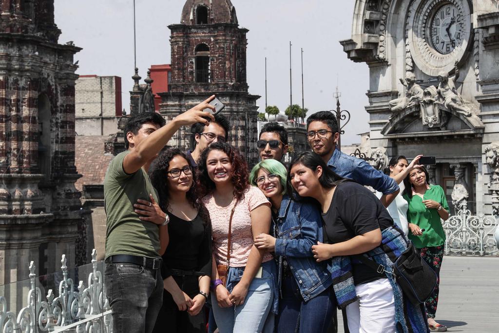 El director general de Estadísticas Sociodemográficas del INEGI, Édgar Vielma, precisó que México aún no es un país envejecido, porque todavía el grueso de la población está en las edades tempranas de cero a 19 años. (ARCHIVO)
