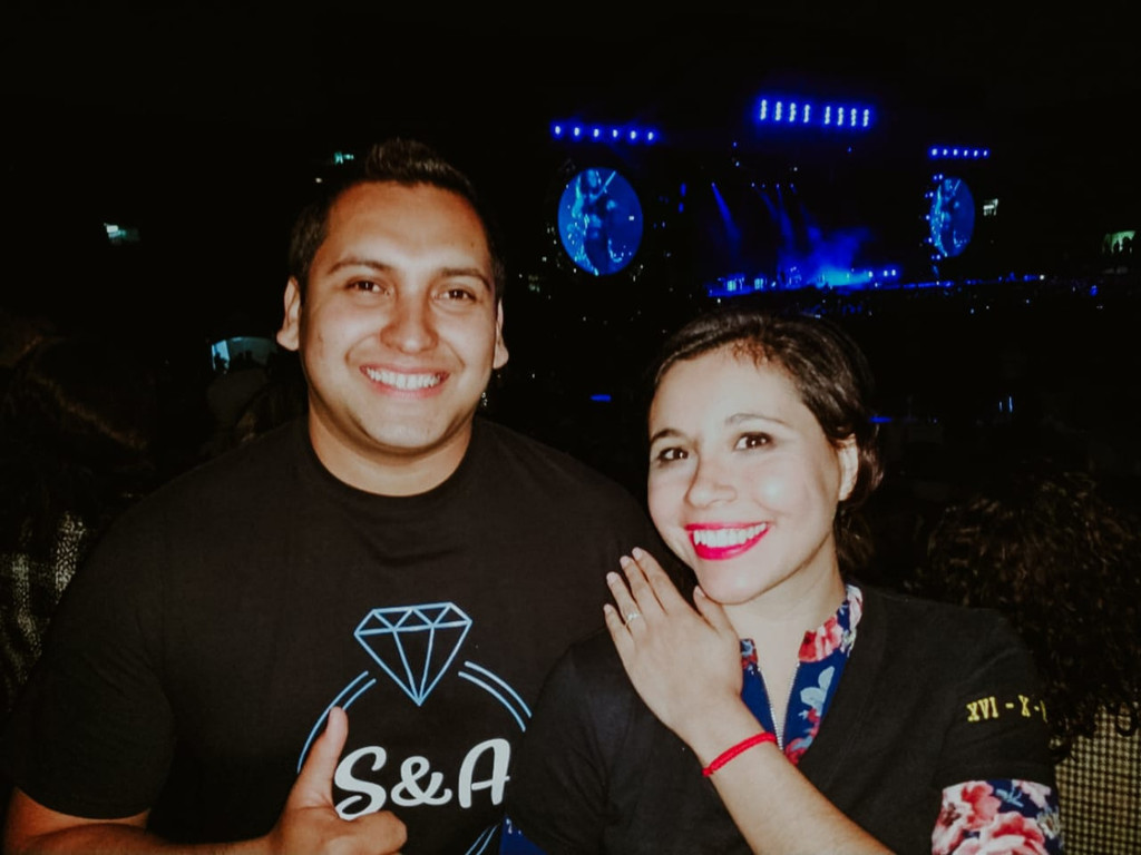 Andrés Alejandro y Ana Sofía en el concierto de Shakira en Monterrey, Nuevo León.