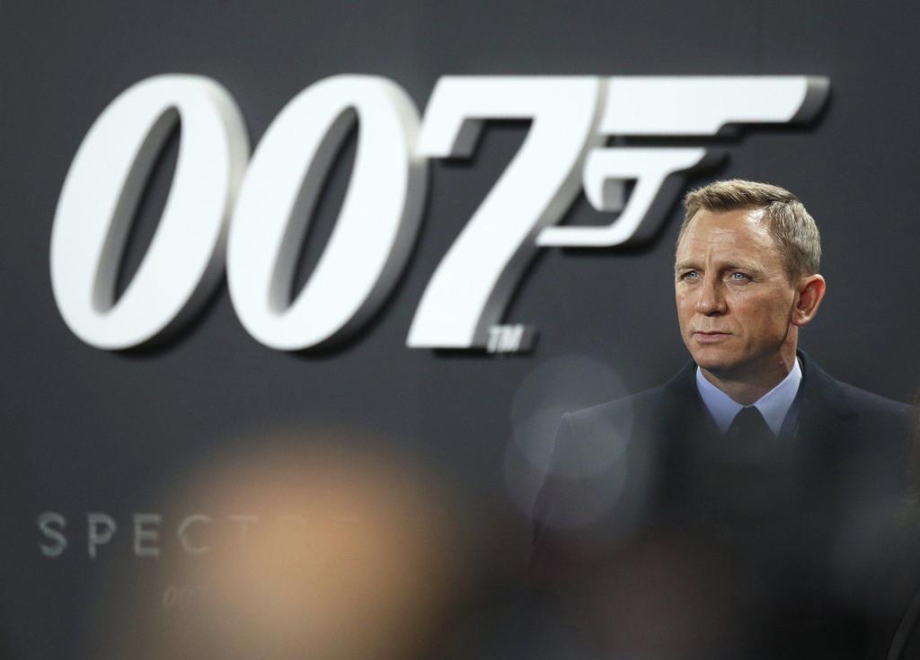 Por lesión de Daniel Craig, suspenden rodaje de James Bond
