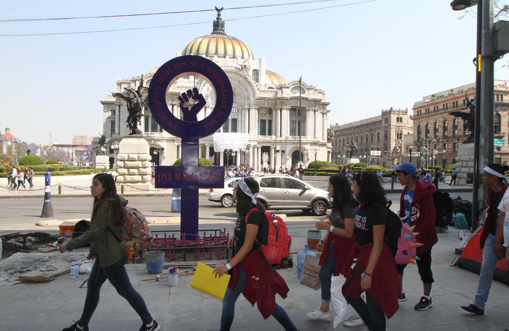 A pesar de que desde hace 20 meses varias organizaciones de la sociedad civil solicitaron establecer la Alerta de Violencia de Género contra las Mujeres en la Ciudad de México, ésta no ha sido decretada y ya se han cometido 49 feminicidios, entre ellos nueve en los primeros tres meses del año. (ARCHIVO)