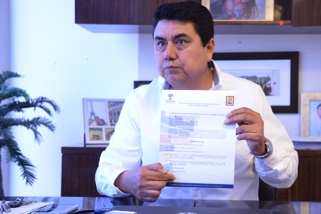 El primer regidor, Ignacio García, dice que en la comisión celebrada el pasado miércoles ya se habían agotado todos los puntos. (FERNANDO COMPEÁN)