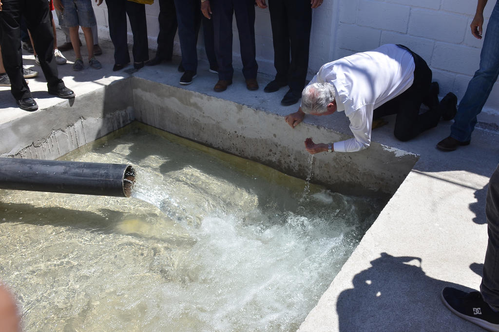 El Ayuntamiento de Torreón arrancó esta tarde con la operación de un pozo profundo ubicado sobre la calzada Gustavo A. Madero