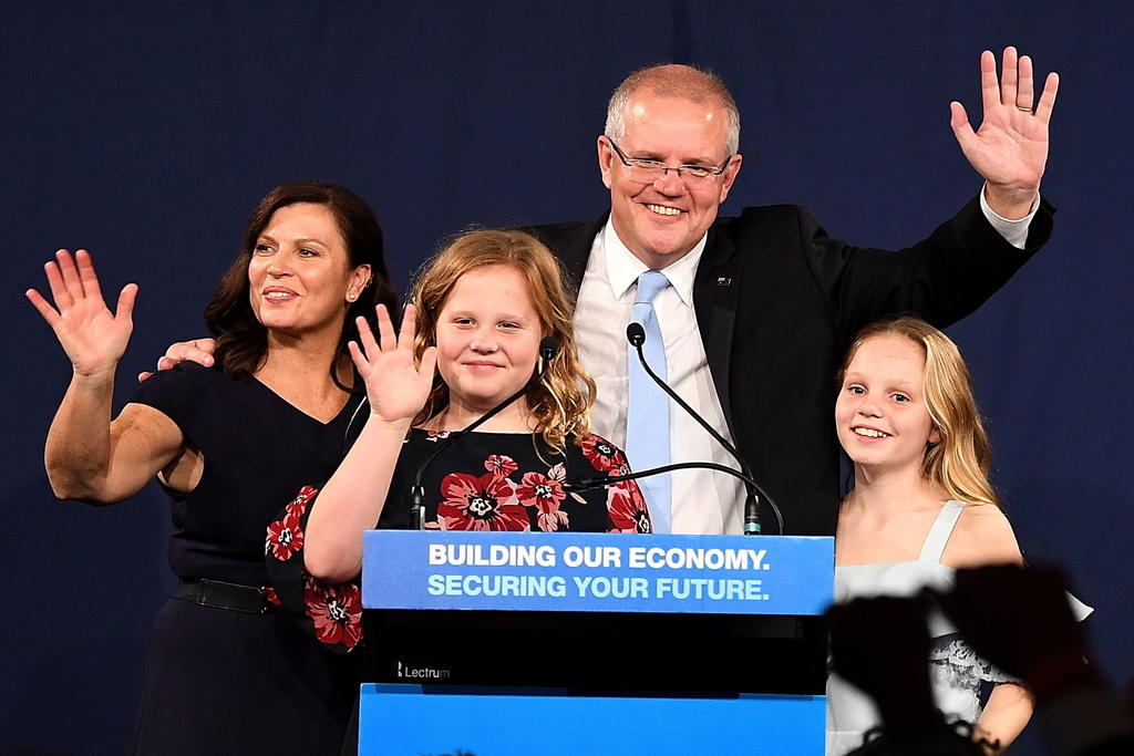 La coalición Liberal-Nacional del primer ministro australiano, Scott Morrison, mantendrá las riendas del Ejecutivo tras ganar hoy los comicios legislativos, después de que las encuestas dieran como ganadores a los laboristas. (EFE)
